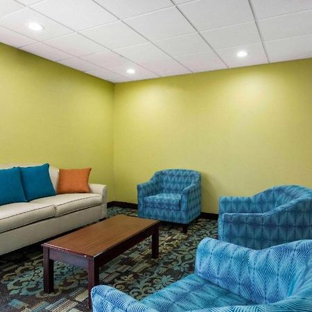 Quality Inn & Suites Arnold - St Louis Εξωτερικό φωτογραφία