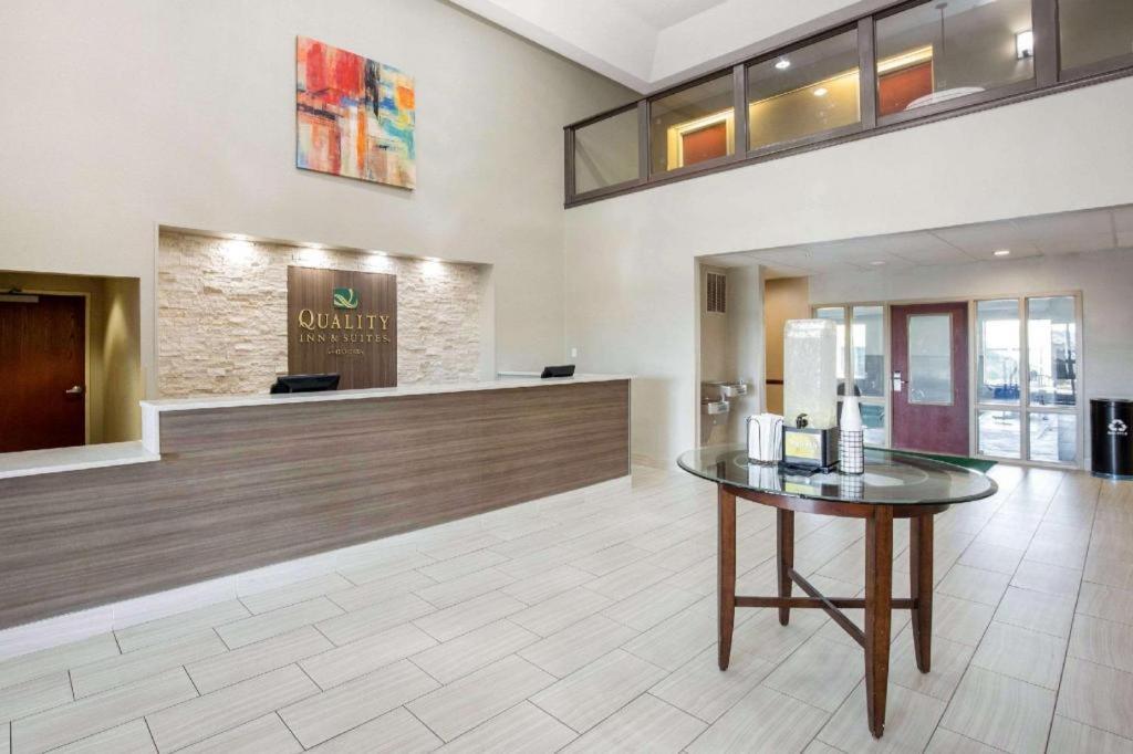 Quality Inn & Suites Arnold - St Louis Εξωτερικό φωτογραφία